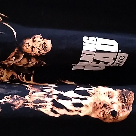 Walking Dead shirt - Picture 3 of 4